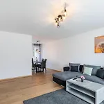 Apartment 1 Auch Fuer Monteure *