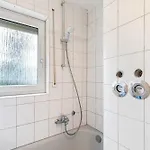 Apartment 1 Auch Fuer Monteure *