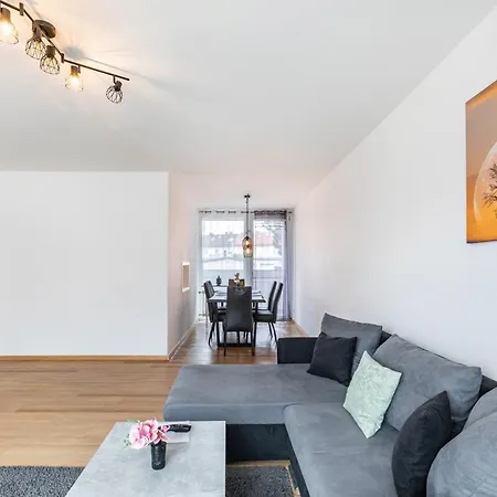 Apartment 1 Auch Fuer Monteure *
