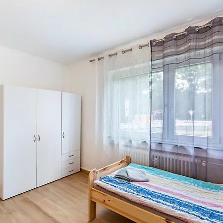 1 Auch Fuer Monteure Apartment