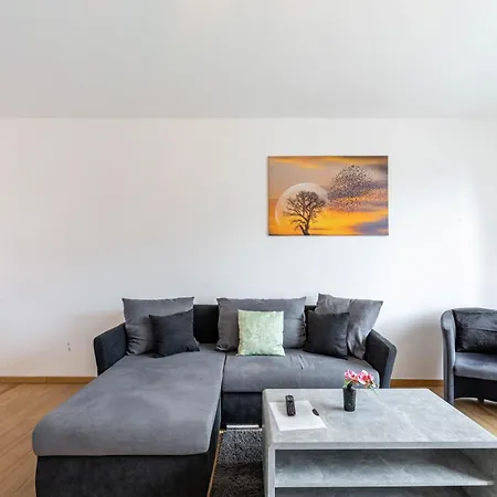 1 Auch Fuer Monteure Apartment