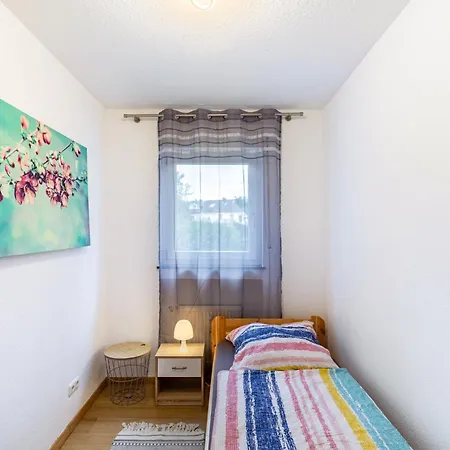Apartment 1 Auch Fuer Monteure